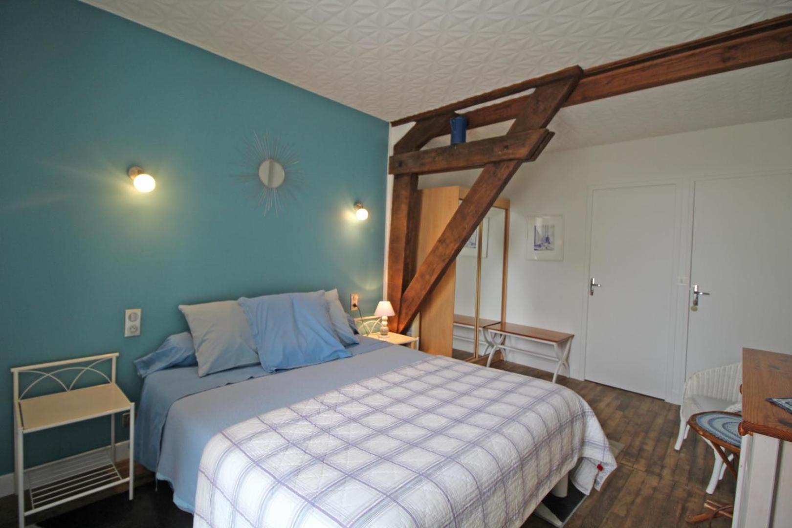 Chez Doussaud Bed & Breakfast Bessines-sur-Gartempe Exterior photo