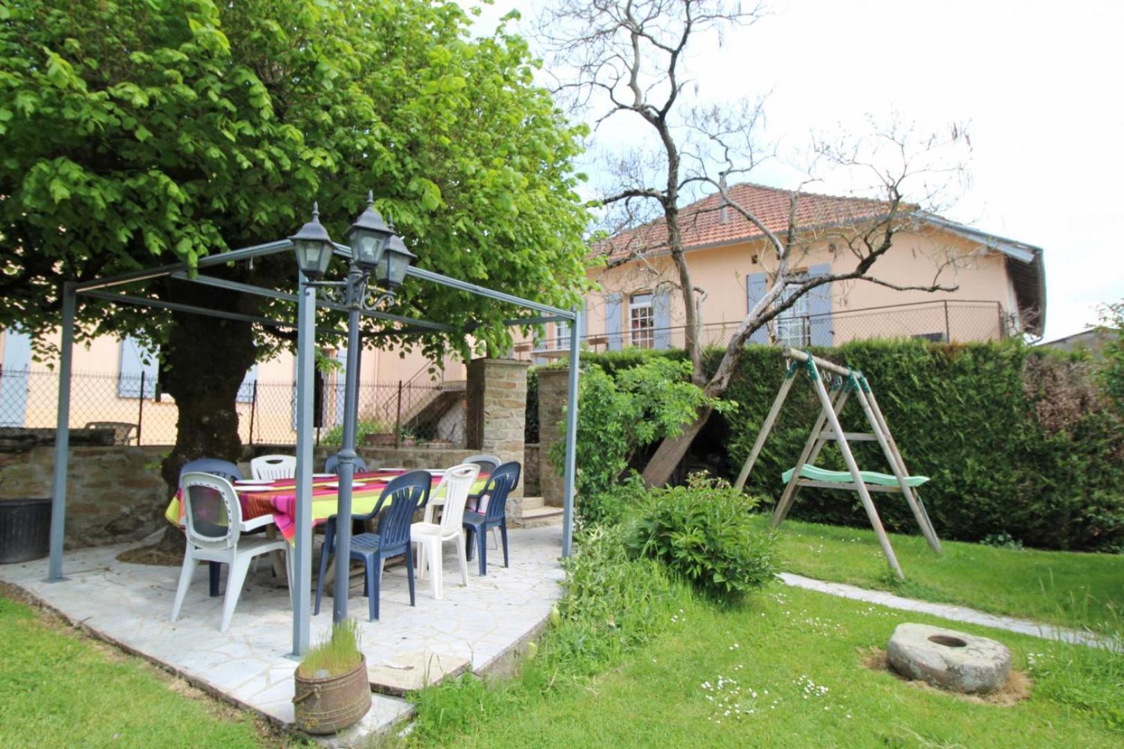 Chez Doussaud Bed & Breakfast Bessines-sur-Gartempe Exterior photo