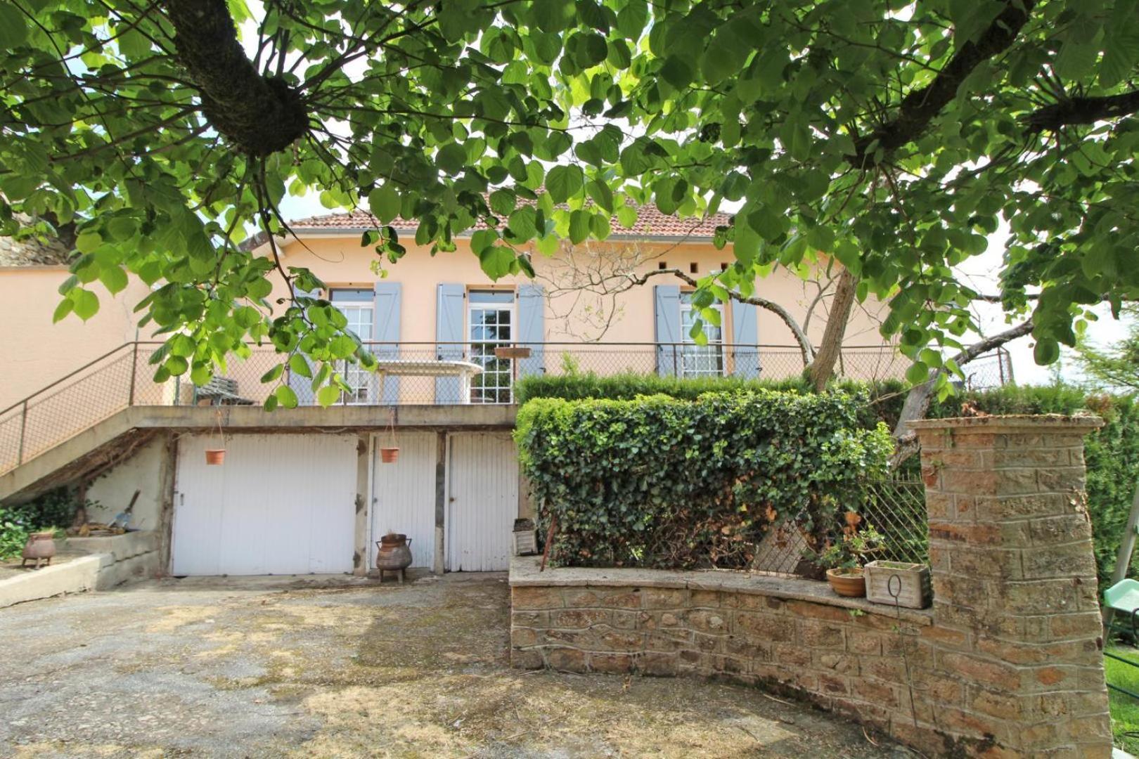 Chez Doussaud Bed & Breakfast Bessines-sur-Gartempe Exterior photo